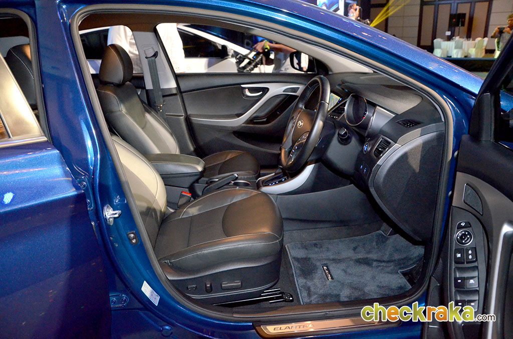 รูปภาพ ฮุนได Hyundai Elantra Sport 1.8 GLS Navi ปี 2014