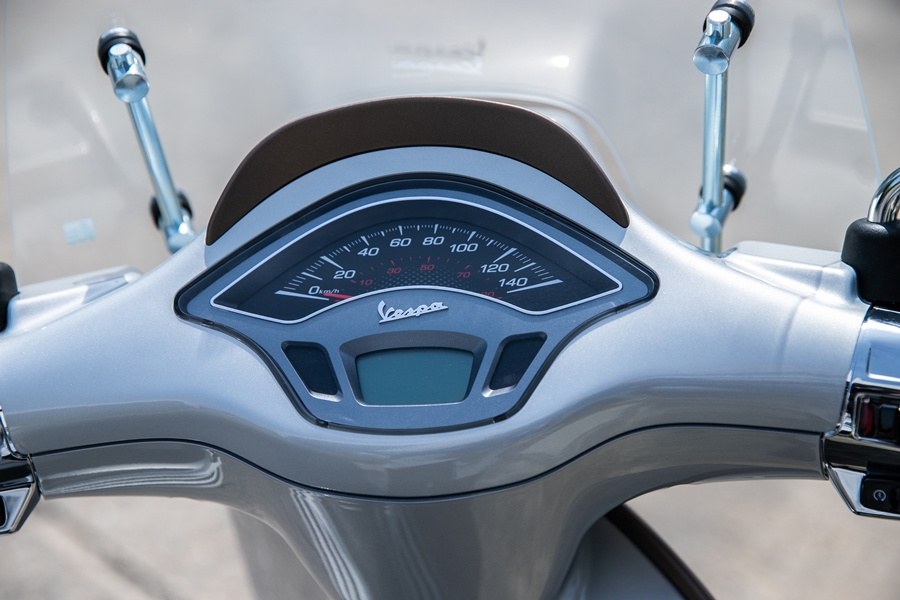 Vespa Sprint 150 I-GET 10TH ANNI เวสป้า สปริ้นท์ ปี 2020 : ภาพที่ 14