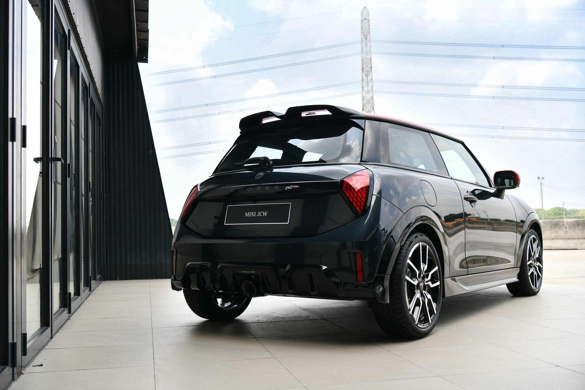 รูปภาพ มินิ Mini John Cooper Works 3-Door Hatch ปี 2025