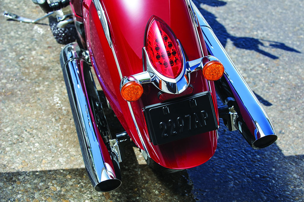 Indian Motorcycle Chief Classic Standard อินเดียน มอเตอร์ไซเคิล โรดมาสเตอร์ ปี 2014 : ภาพที่ 6