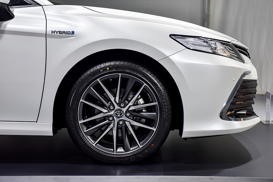 รูปภาพ โตโยต้า Toyota Camry 2.5 HEV Premium Luxury ปี 2021