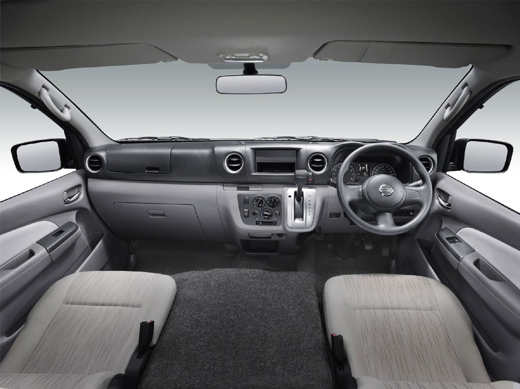 Nissan Urvan NV350 CNG A/T นิสสัน เออแวน ปี 2014 : ภาพที่ 4
