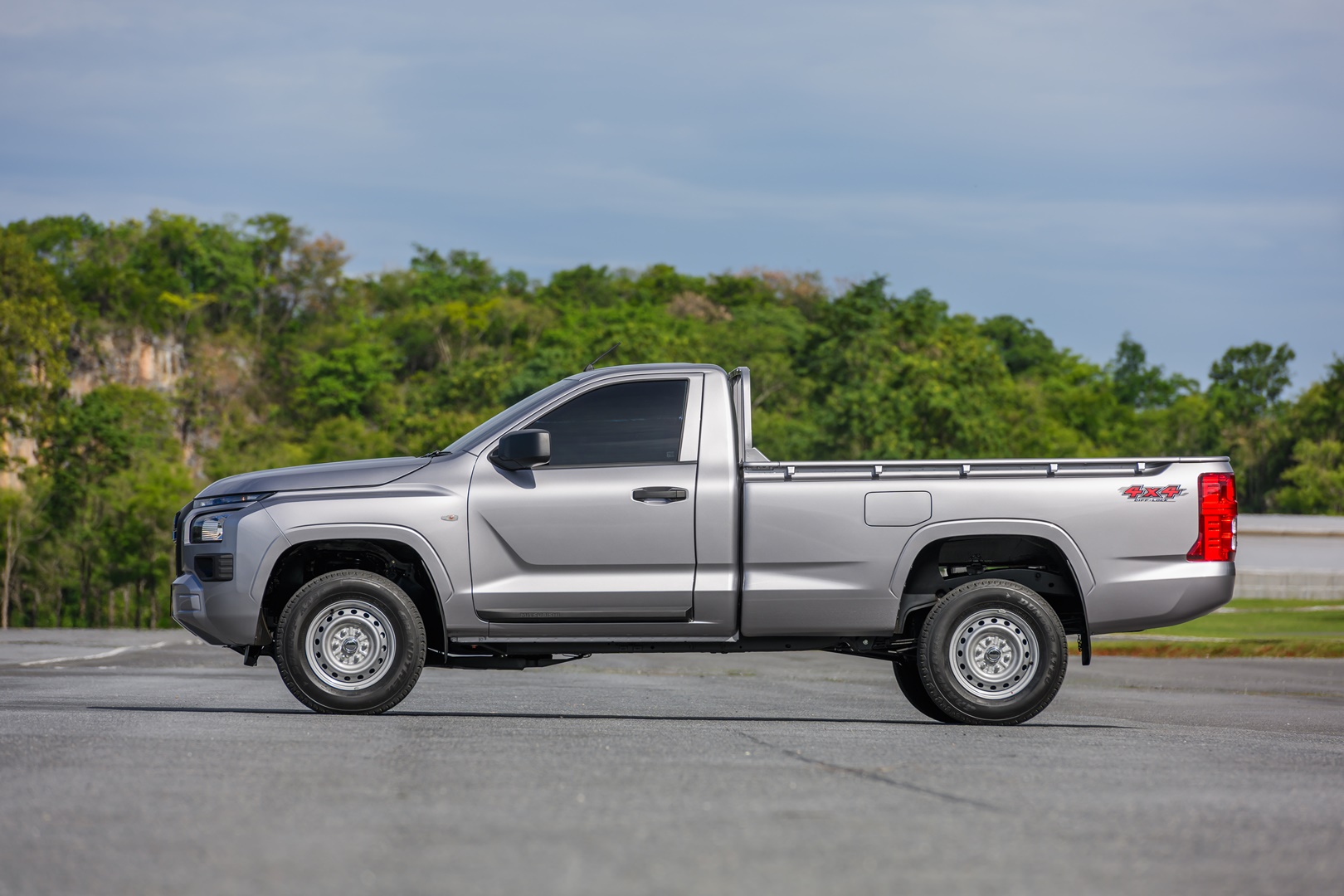 รูปภาพ มิตซูบิชิ Mitsubishi Triton Single Cab LR 2.4 Active (Cab&Chassis) ปี 2025