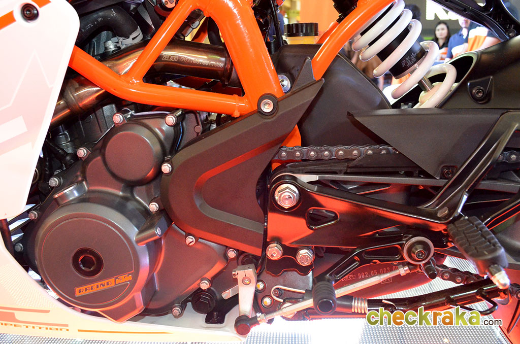 KTM RC 390 เคทีเอ็ม อาร์ซี ปี 2015 : ภาพที่ 9