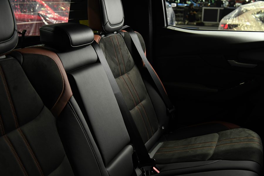 รูปภาพ มาสด้า Mazda BT-50 DBL 3.0 XTR HI-RACER 6AT ปี 2024