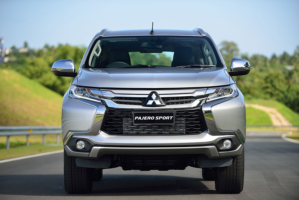 Mitsubishi Pajero Sport 2WD GLS LTD มิตซูบิชิ ปาเจโร่ สปอร์ต ปี 2017 : ภาพที่ 6
