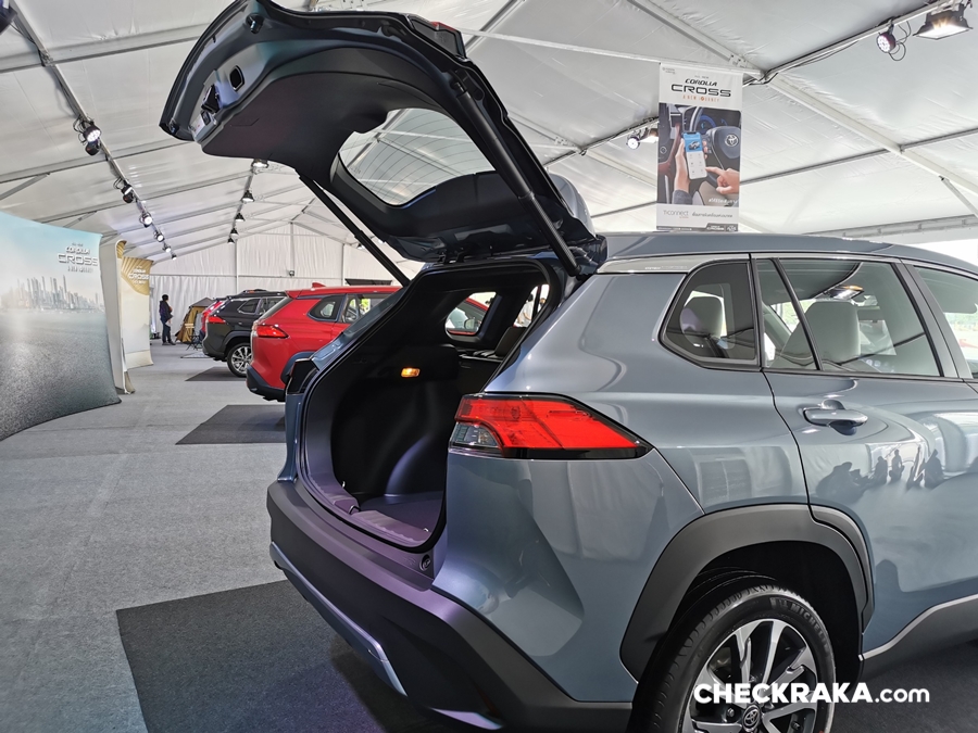 รูปภาพ โตโยต้า Toyota Corolla Cross HEV Premium ปี 2020