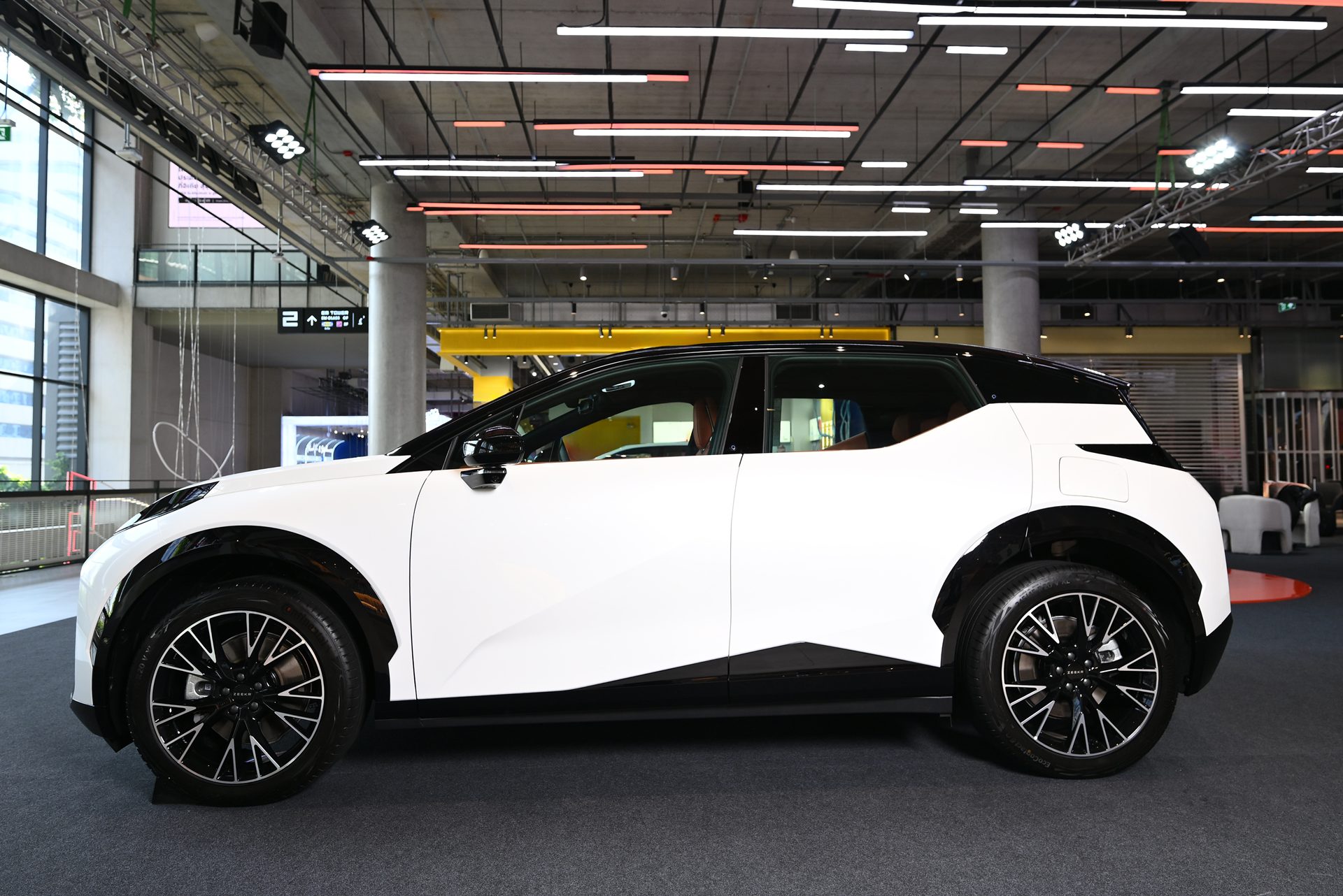 รูปภาพ ซีเคอร์ Zeekr X Flagship ปี 2026