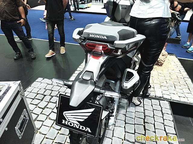 Honda X-ADV DCT 2017 ฮอนด้า เอ็กซ์-เอดีวี ดีซีที ปี 2017 : ภาพที่ 17