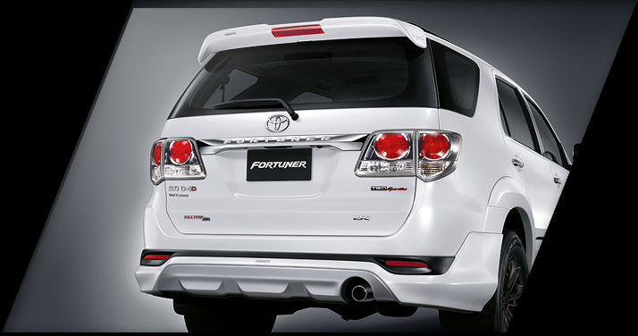 รูปภาพ โตโยต้า Toyota Fortuner 3.0 V 4WD TRD Sportivo ปี 2012
