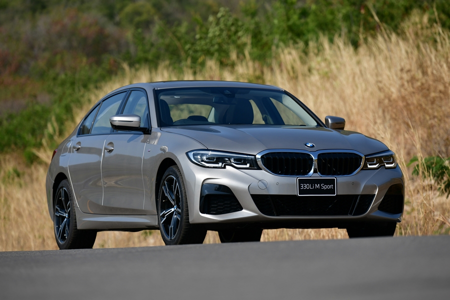 Бмв 525i 2021