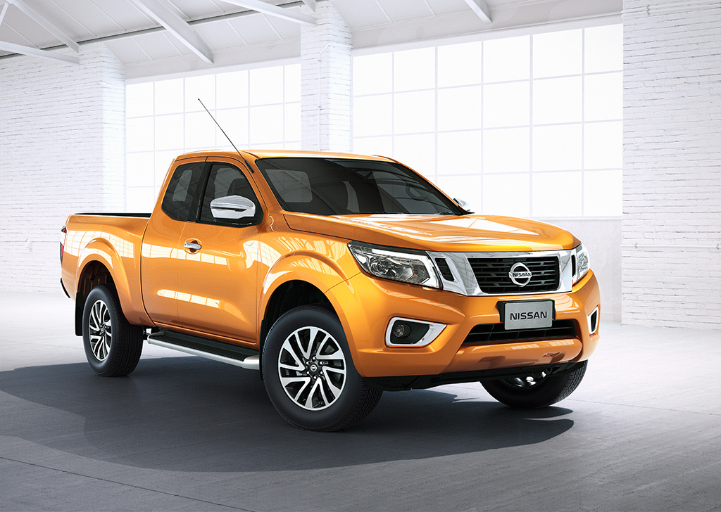 Nissan Navara NP300 King Cab Calibre E 6MT นิสสัน นาวาร่า ปี 2014 : ภาพที่ 2