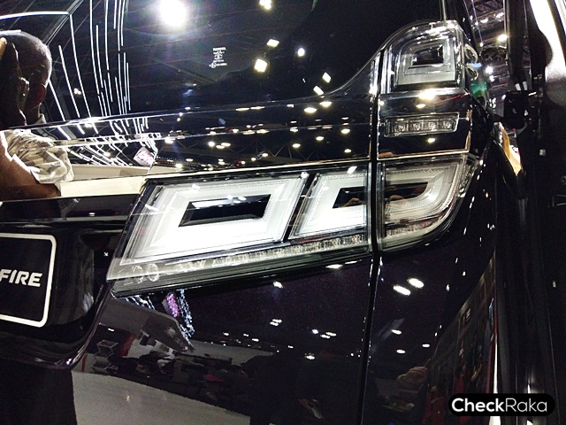 รูปภาพ โตโยต้า Toyota Vellfire 2.5 MY2018 ปี 2018