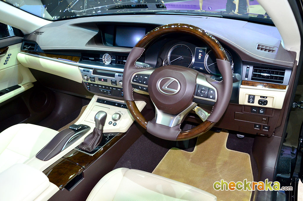 Lexus ES 300h Luxury เลกซัส ปี 2015 : ภาพที่ 13