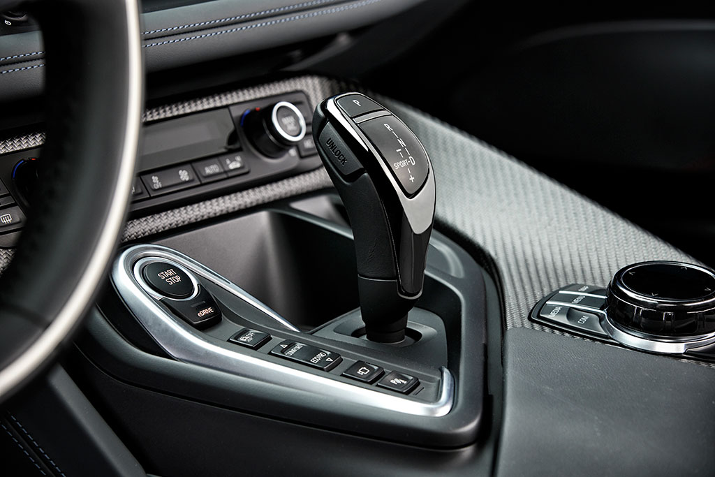 รูปภาพ บีเอ็มดับเบิลยู BMW i8 Protonic Red Edition ปี 2016