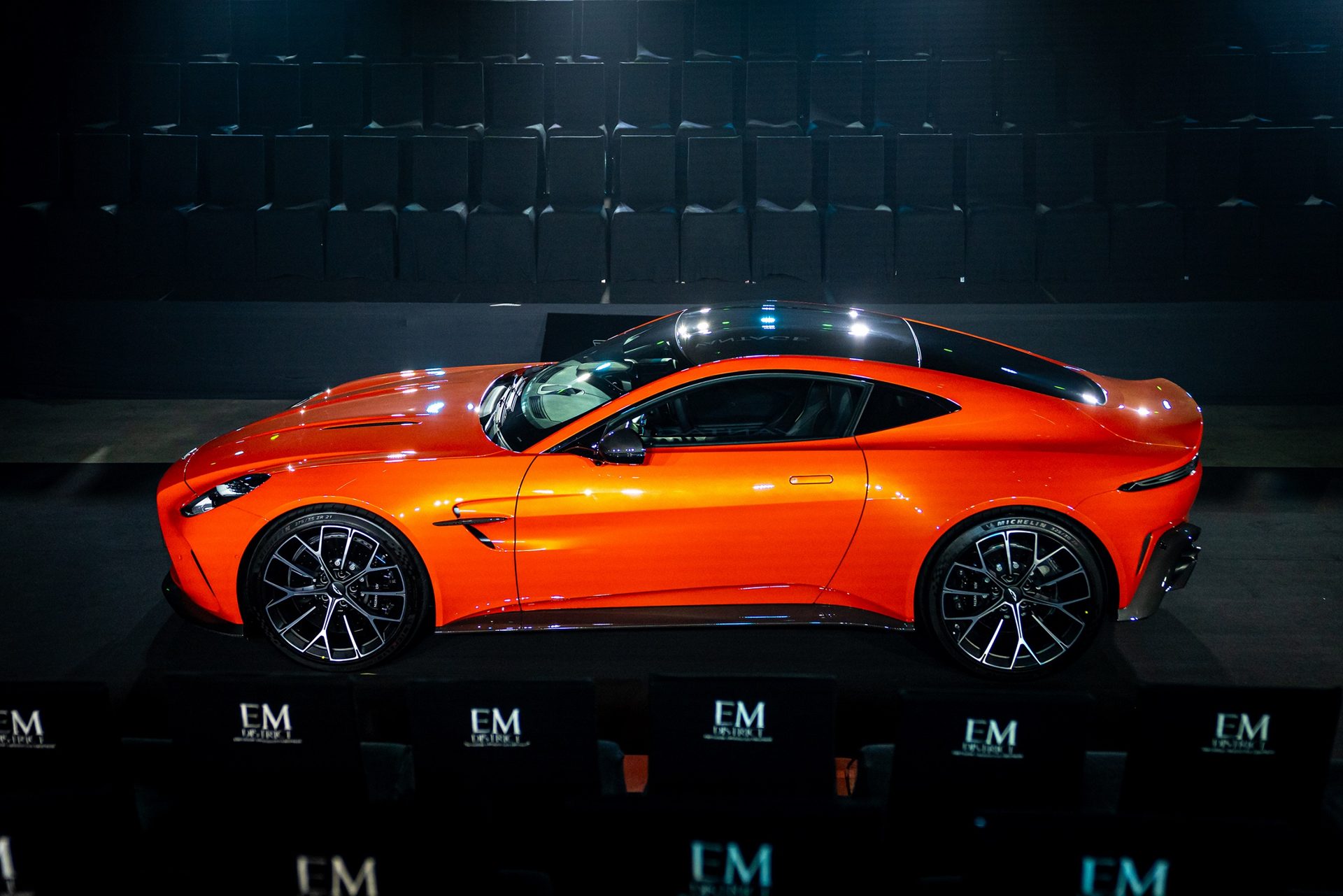 รูปภาพ แอสตัน มาร์ติน Aston Martin Vantage Coupe ปี 2025