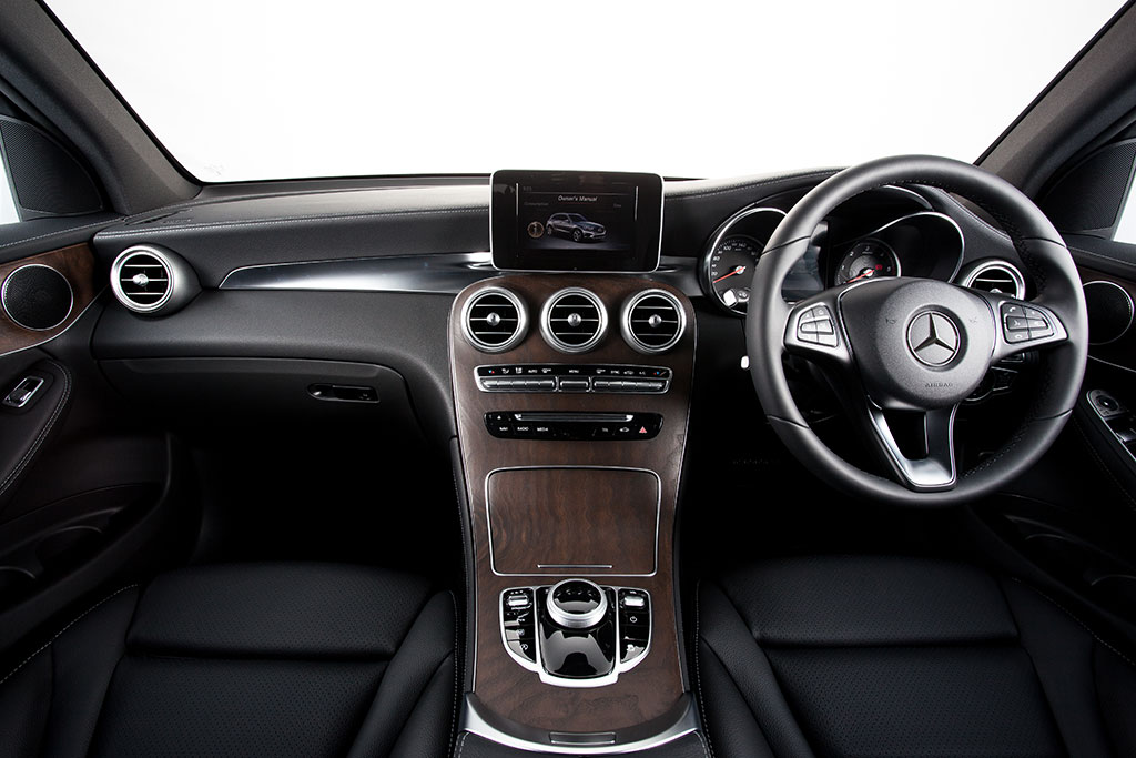 Mercedes-benz GLC-Class GLC 250 D 4Matic Off-Road เมอร์เซเดส-เบนซ์ จีแอลซี ปี 2015 : ภาพที่ 4