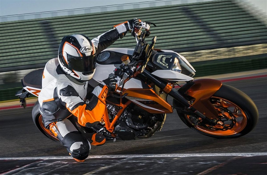 KTM 1290 Super Duke R Special Edition เคทีเอ็ม ปี 2016 : ภาพที่ 6