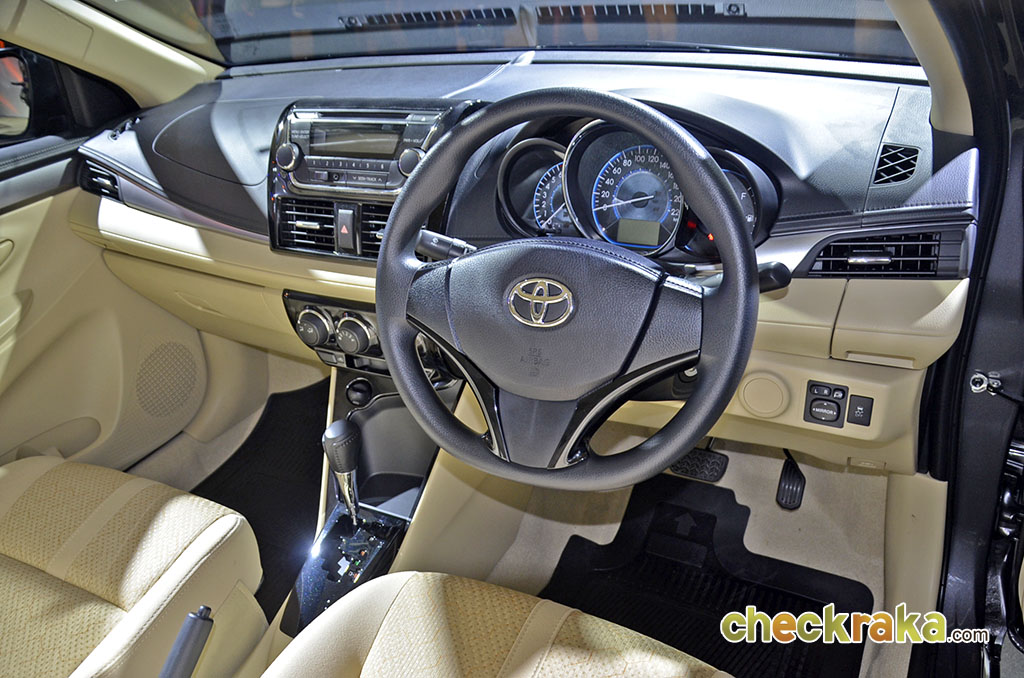 รูปภาพ โตโยต้า Toyota Vios 1.5 E CVT ปี 2017