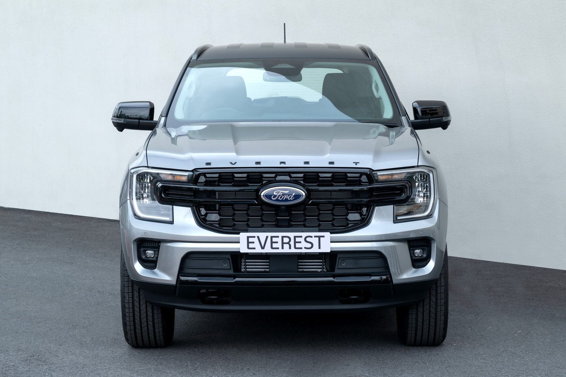 รูปภาพ ฟอร์ด Ford Everest 2.0L Turbo Sport Special Edition 4x2 6AT ปี 2025