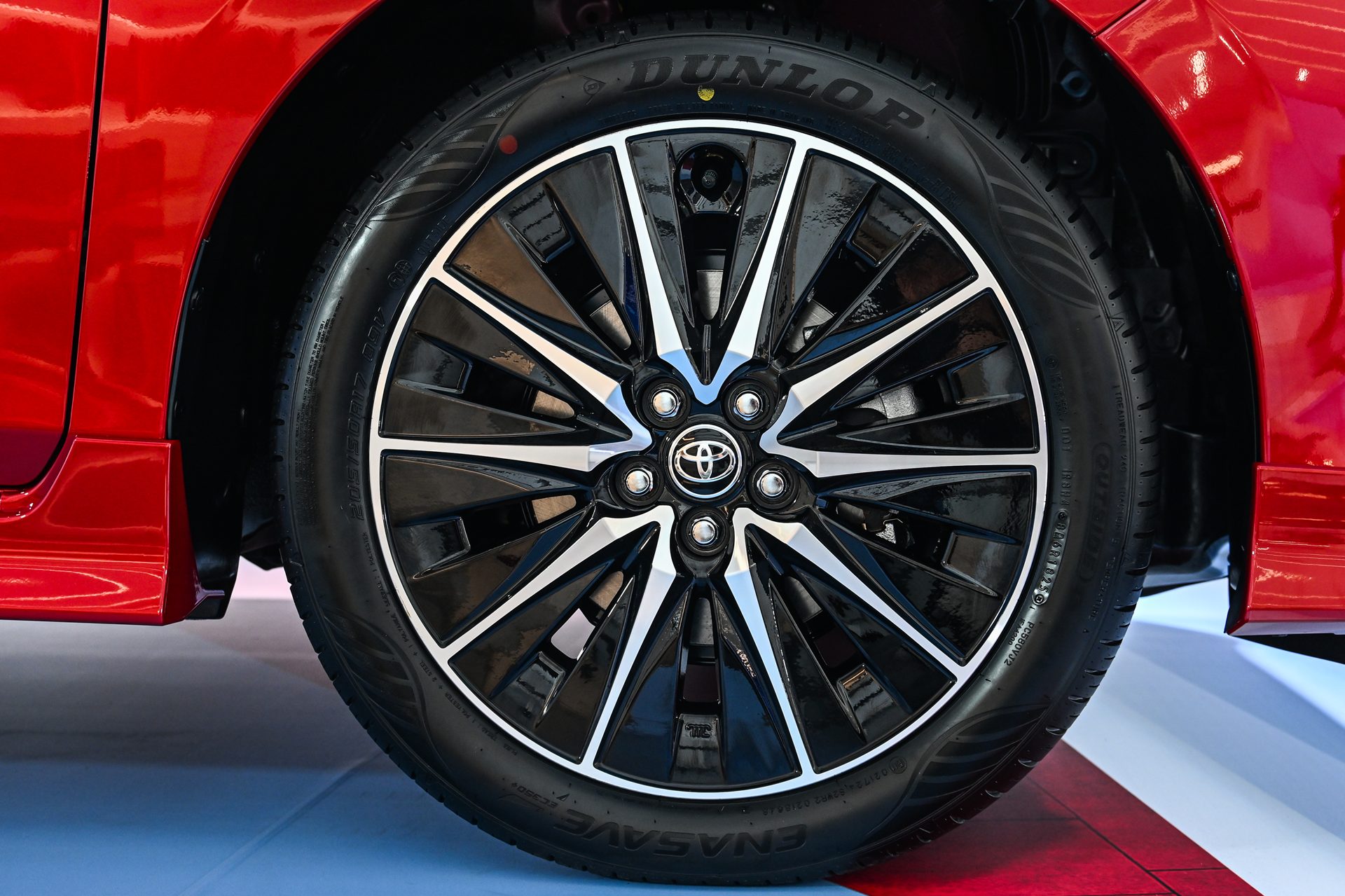 รูปภาพ โตโยต้า Toyota Yaris ATIV HEV GR Sport ปี 2025