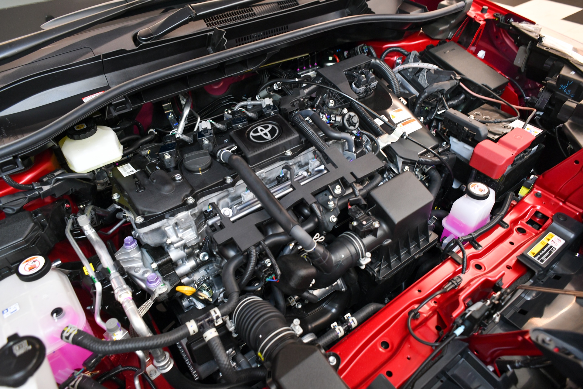 รูปภาพ โตโยต้า Toyota Corolla Cross HEV GR Sport ปี 2024