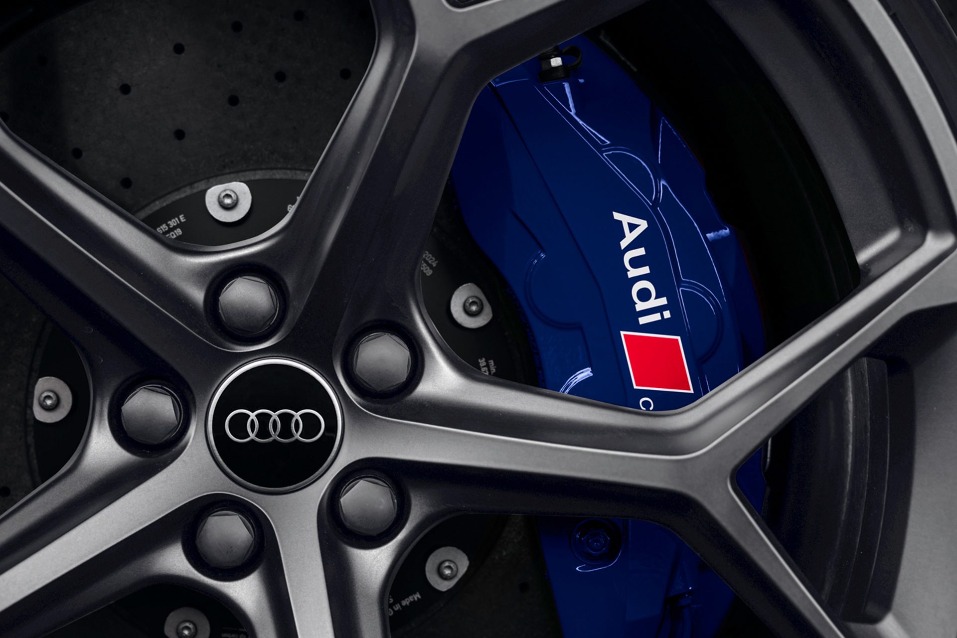 รูปภาพ อาวดี้ Audi RS Q8 quattro performance ปี 2025