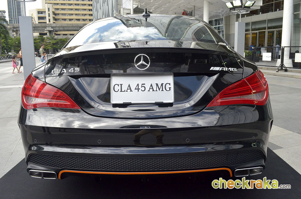 รูปภาพ เมอร์เซเดส-เบนซ์ Mercedes-benz AMG CLA 45 AMG 4Matic ปี 2014