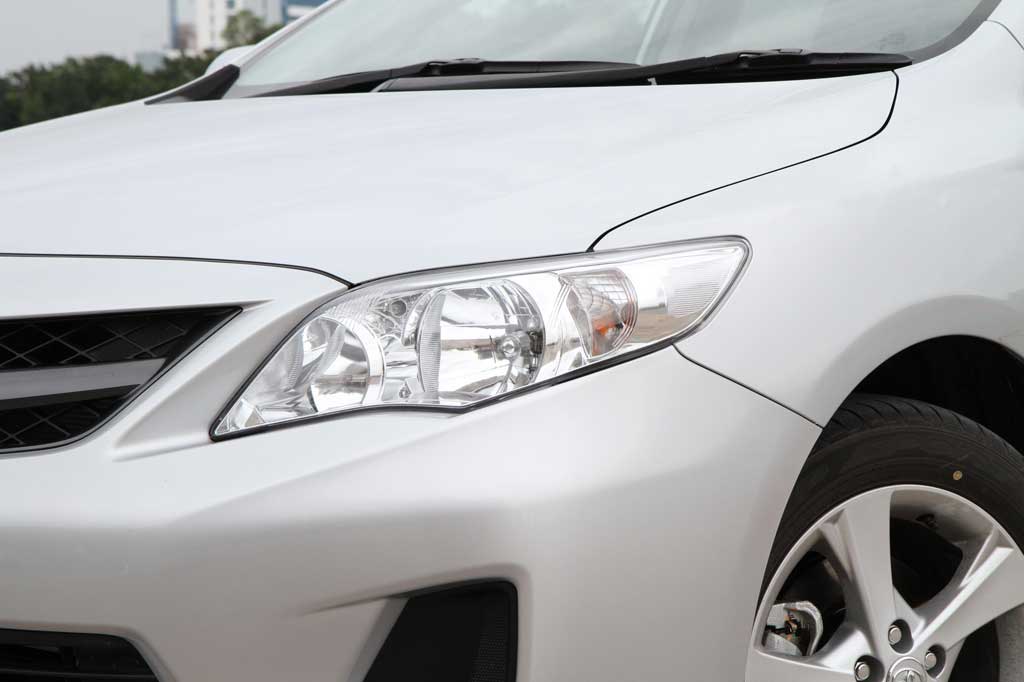 รูปภาพ โตโยต้า Toyota Altis (Corolla) 1.8 E A/T ปี 2012