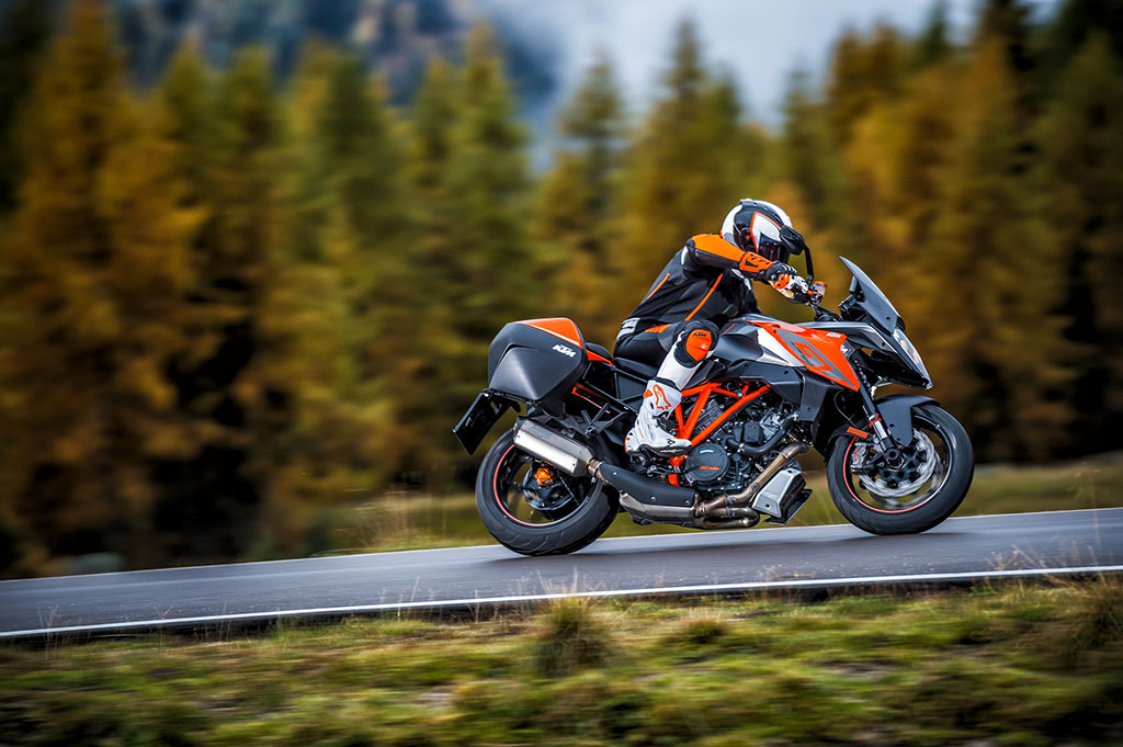 KTM 1290 Super Duke GT เคทีเอ็ม ปี 2017 : ภาพที่ 5