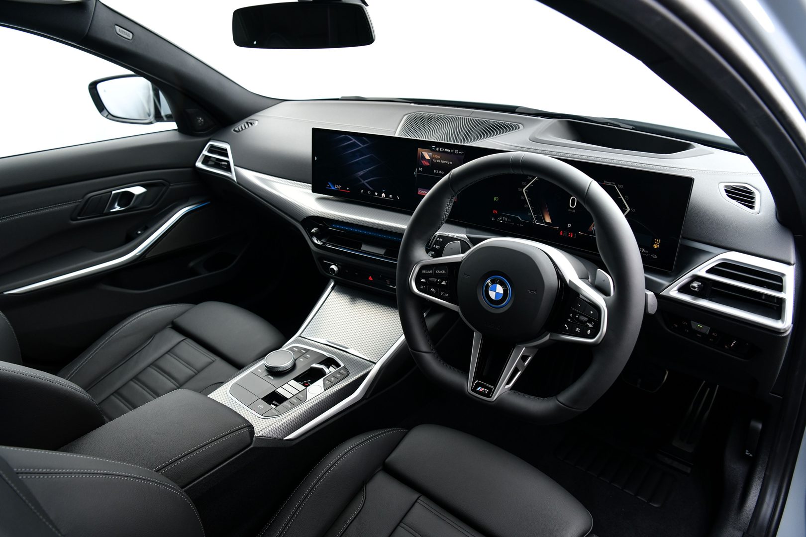 รูปภาพ บีเอ็มดับเบิลยู BMW Series 3 330e M Sport ปี 2025