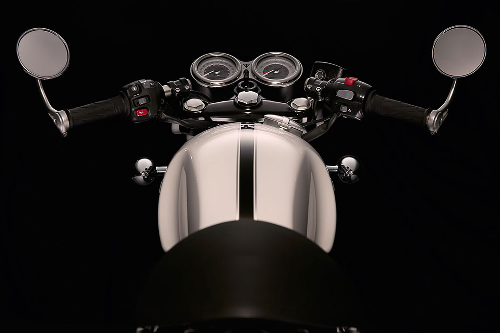 Triumph Thruxton Standard ไทรอัมพ์ ทรัคสตัน ปี 2015 : ภาพที่ 6