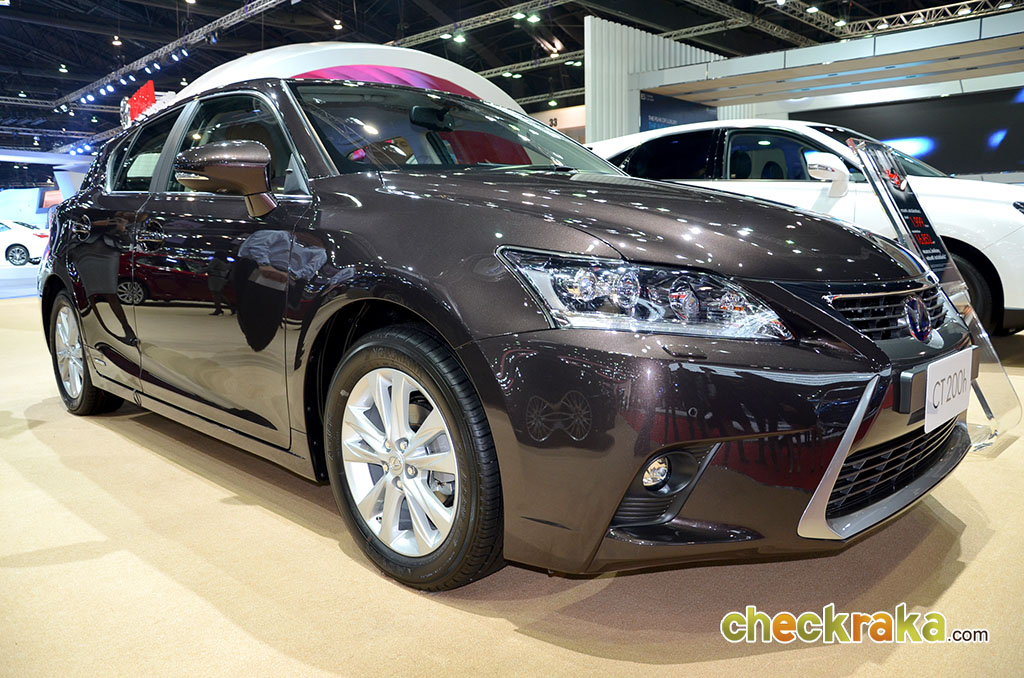 Lexus CT200h Luxury (Fabric) เลกซัส ซีที200เอช ปี 2014 : ภาพที่ 10