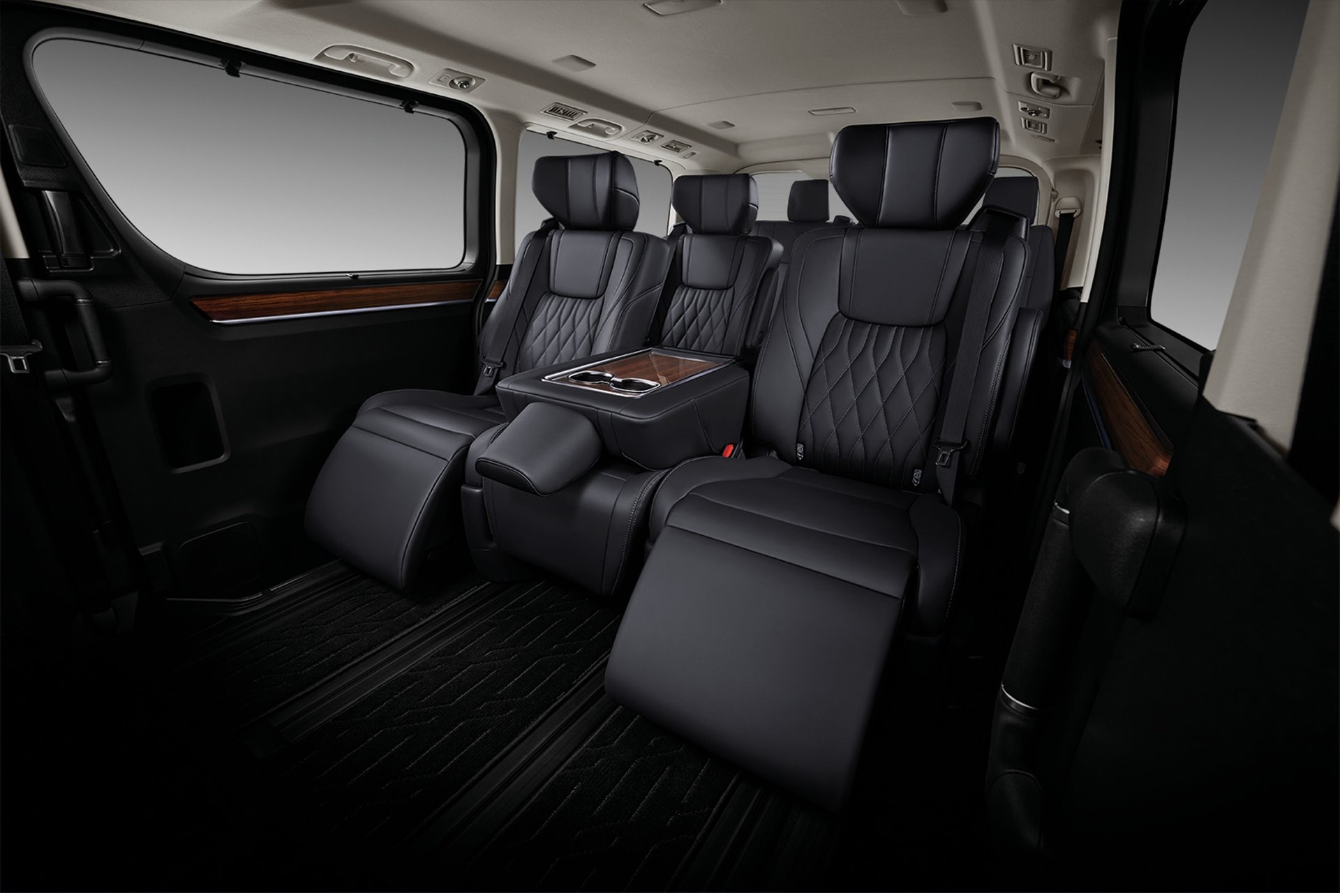 รูปภาพ โตโยต้า Toyota Majesty Premium ปี 2024