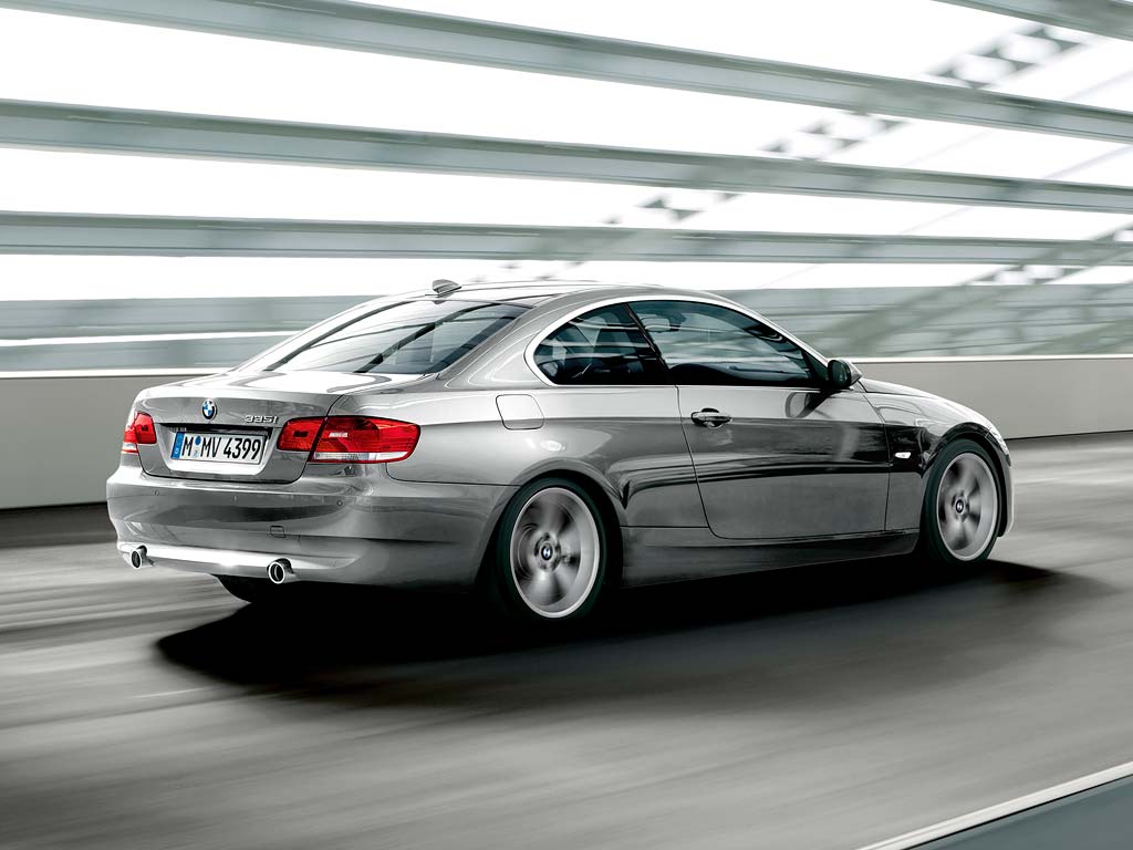 รูปภาพ บีเอ็มดับเบิลยู BMW Series 3 320d Coupe ปี 2010