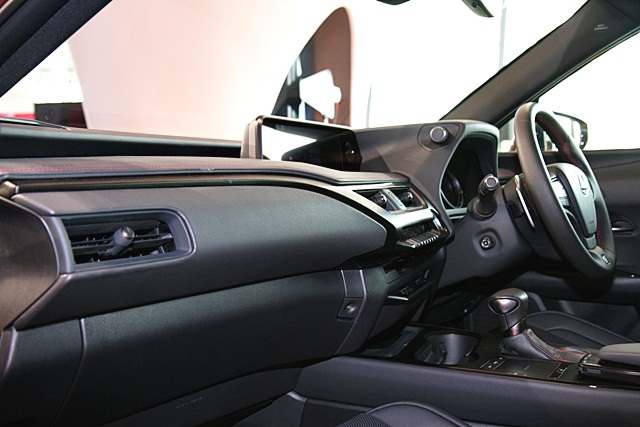 รูปภาพ เลกซัส Lexus UX 250h Luxury ปี 2019