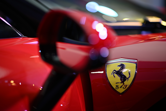 Ferrari SF90 Stradale V8 เฟอร์รารี่ ปี 2020 : ภาพที่ 2