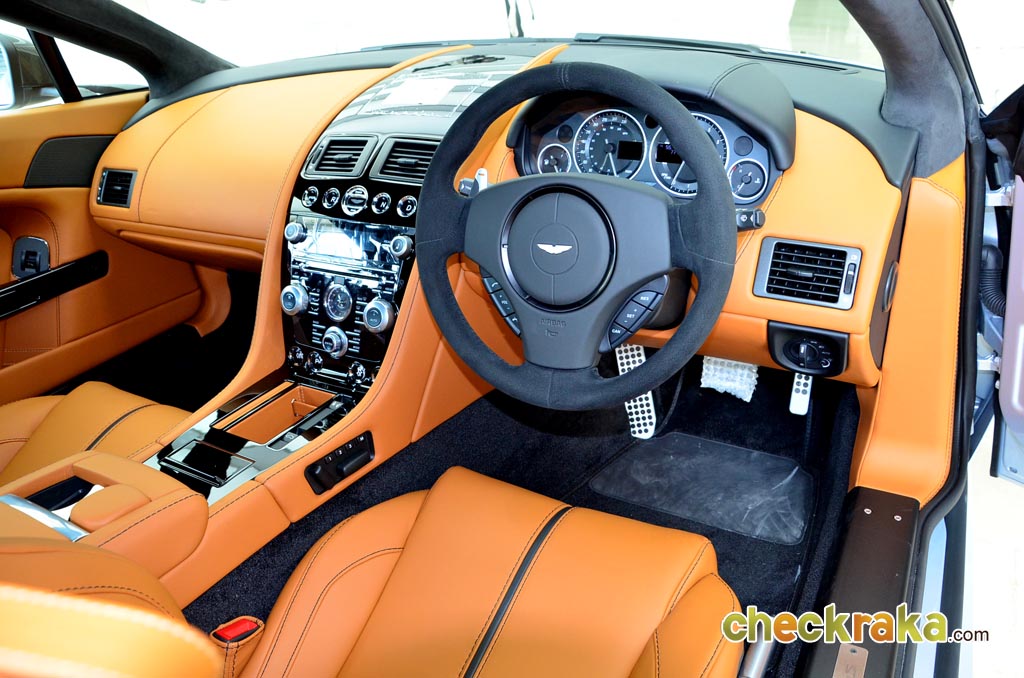 Aston Martin Vantage S แอสตัน มาร์ติน ปี 2014 : ภาพที่ 13