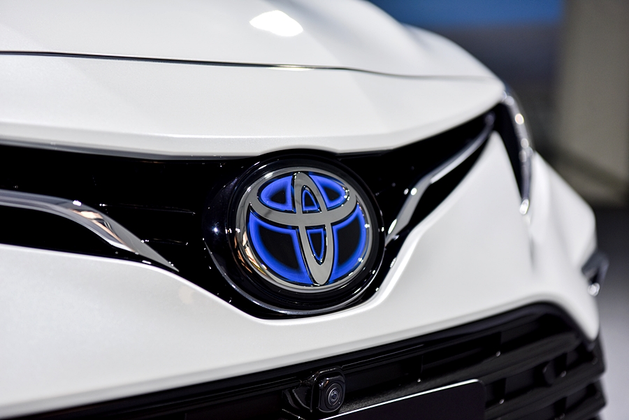 รูปภาพ โตโยต้า Toyota Camry 2.5 HEV Premium Luxury ปี 2021