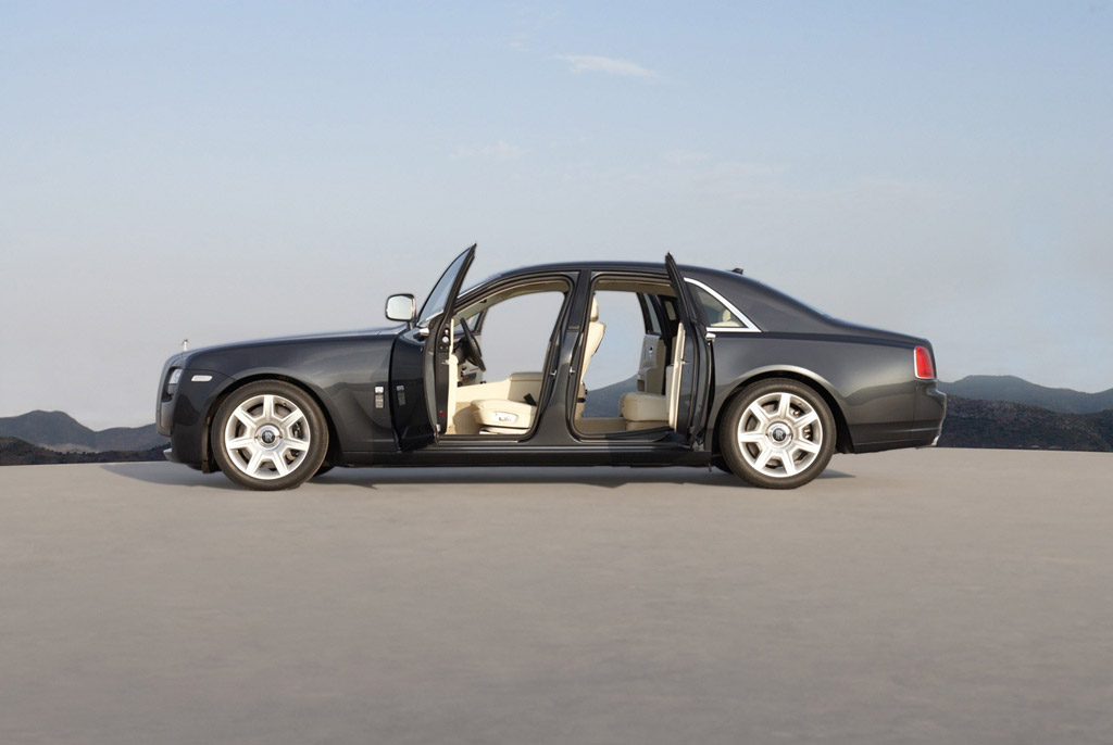รูปภาพ โรลส์-รอยซ์ Rolls-Royce Ghost Standard ปี 2011