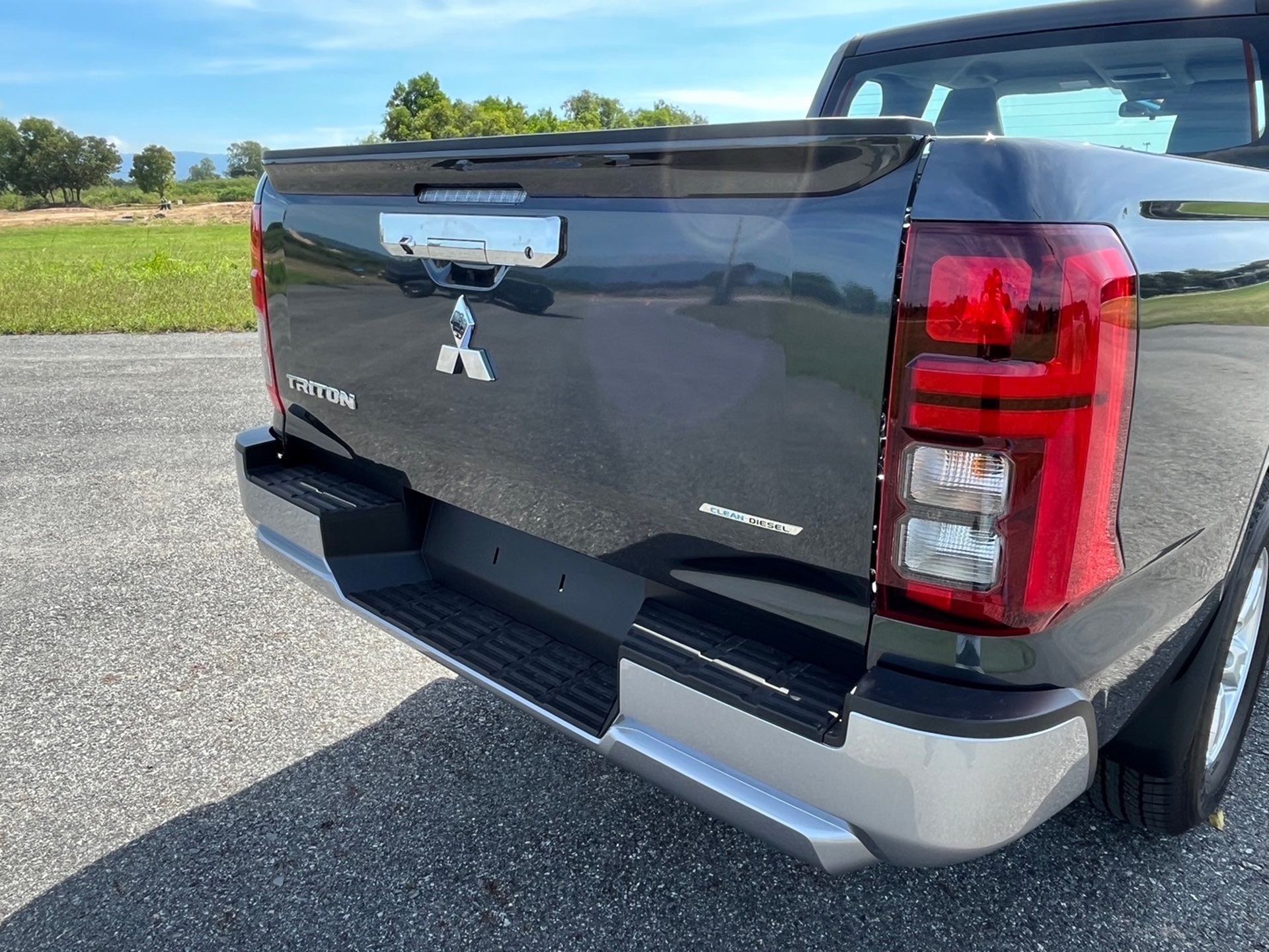 รูปภาพ มิตซูบิชิ Mitsubishi Triton Mega Cab Plus 2.4 Ultra ปี 2023