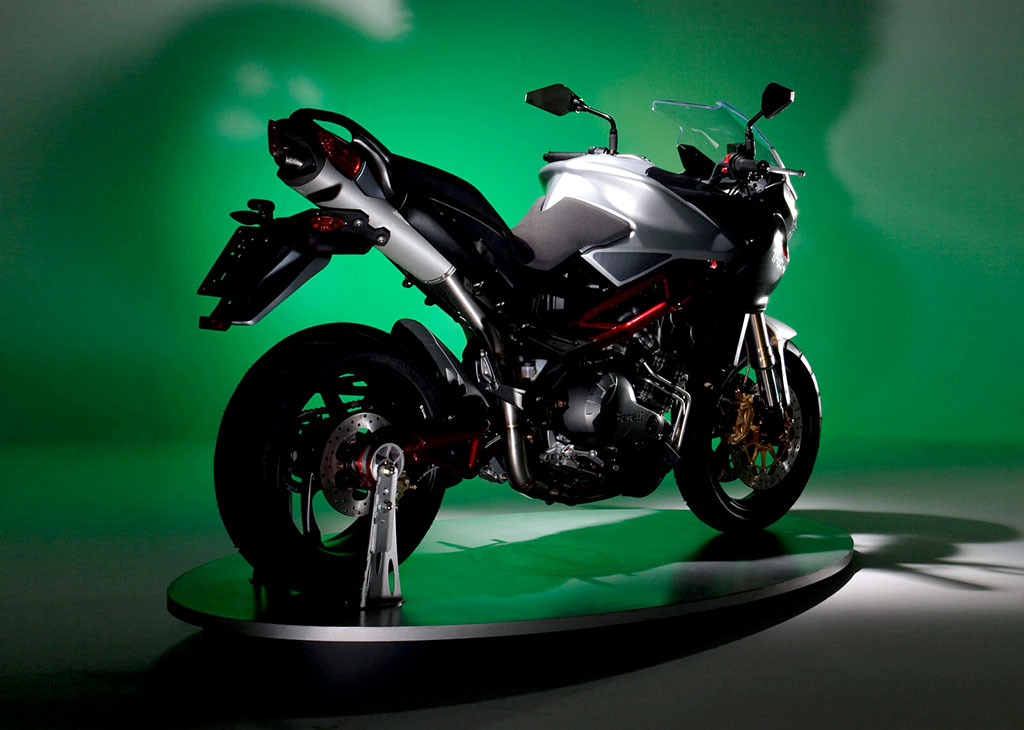 Benelli TRE 1130 K Standard เบเนลลี ทีอาร์อี 1130 เค ปี 2014 : ภาพที่ 4