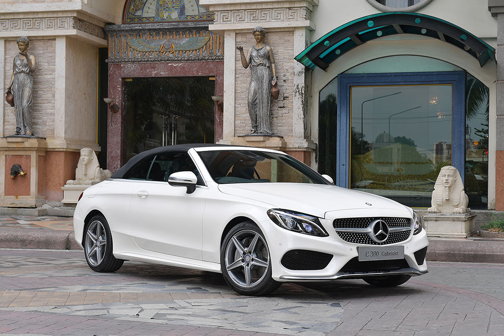 Mercedes-benz C-Class C 300 Cabriolet AMG Dynamic เมอร์เซเดส-เบนซ์ ซี-คลาส ปี 2016 : ภาพที่ 2