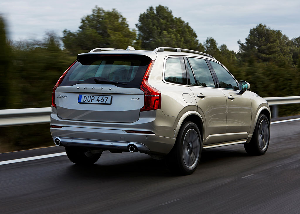 Volvo XC90 D5 AWD Momentum วอลโว่ เอ็กซ์ซี 90 ปี 2020 : ภาพที่ 3