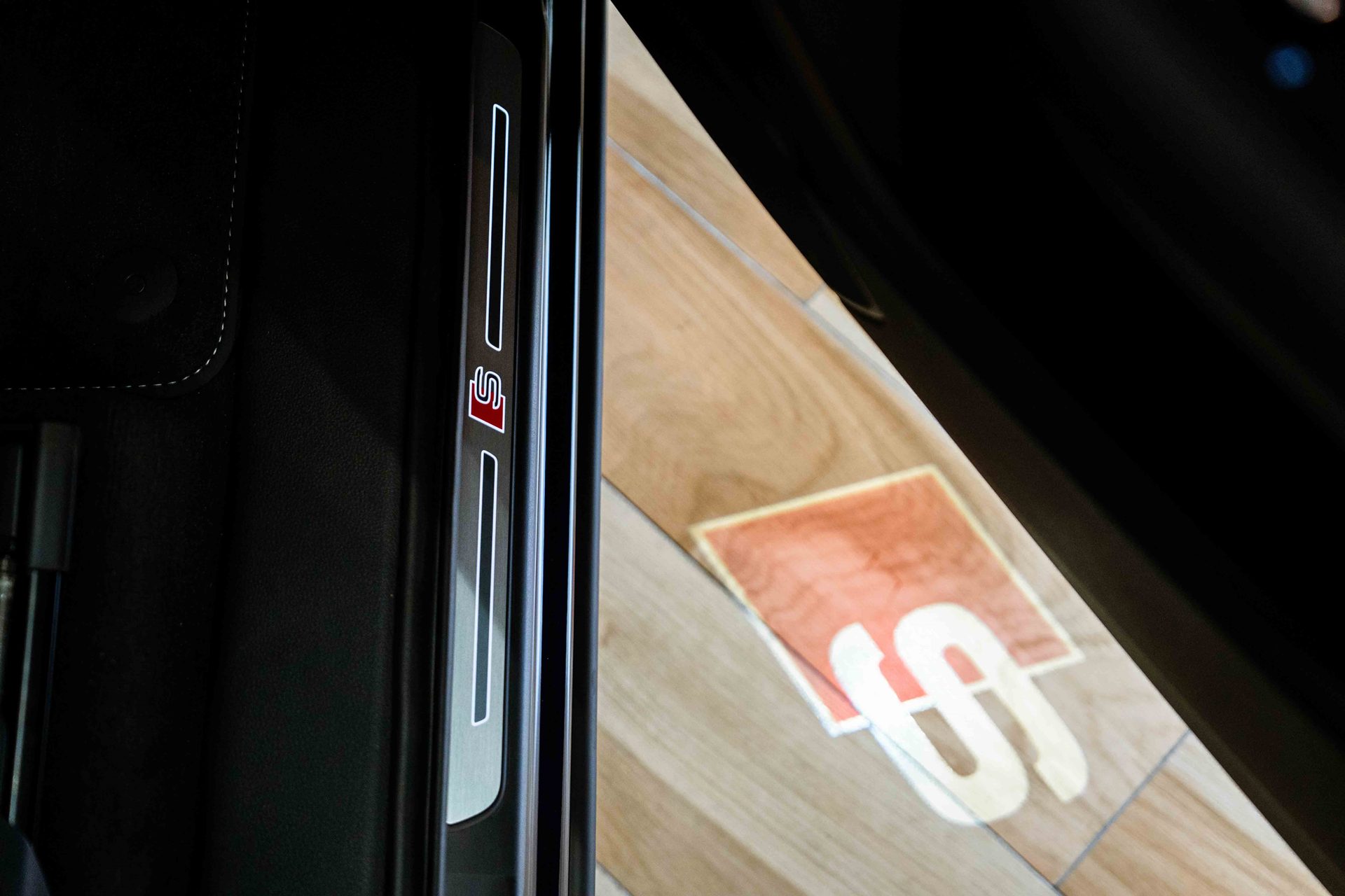 รูปภาพ อาวดี้ Audi Q7 TFSI e quattro S line edition one ปี 2024