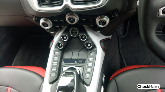 Aston Martin Vantage Coupe แอสตัน มาร์ติน ปี 2018 : ภาพที่ 12