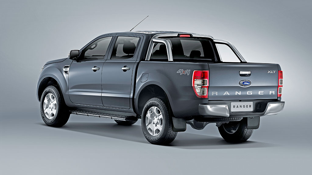 Ford Ranger Double Cab 3.2L XLT 4x4 6AT ฟอร์ด เรนเจอร์ ปี 2015 : ภาพที่ 3