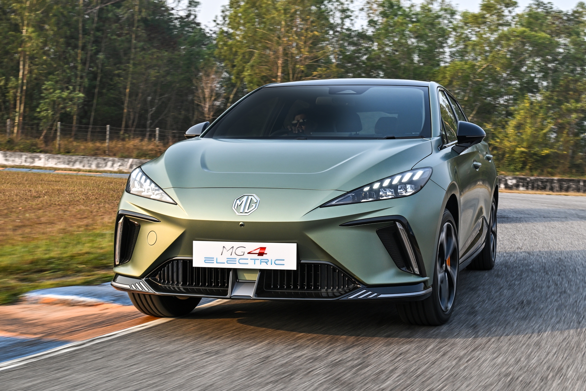 รูปภาพ เอ็มจี MG 4 Xpower ปี 2024