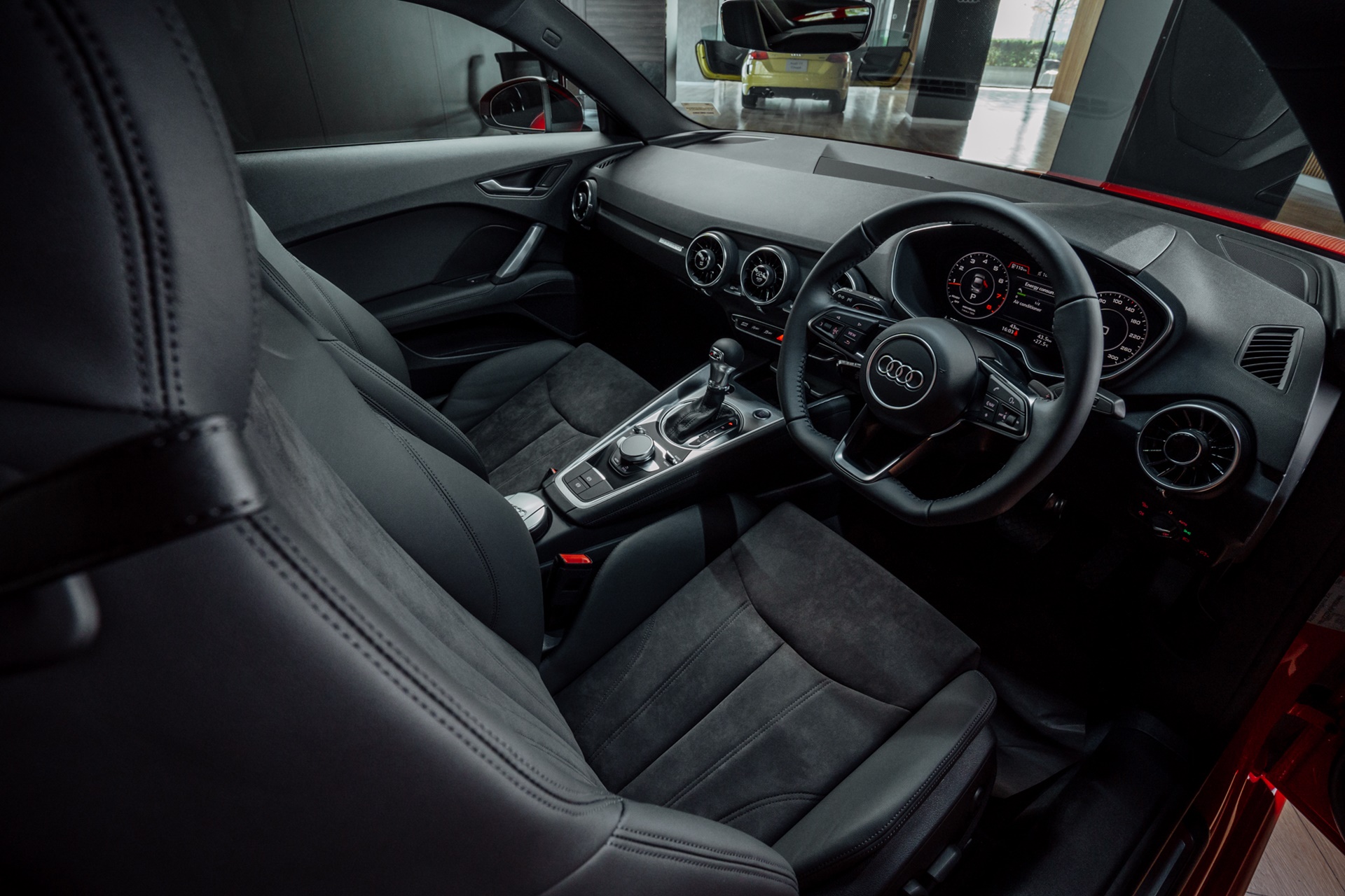 Audi TT Coupe Final Icon Black อาวดี้ ทีที ปี 2023 : ภาพที่ 7