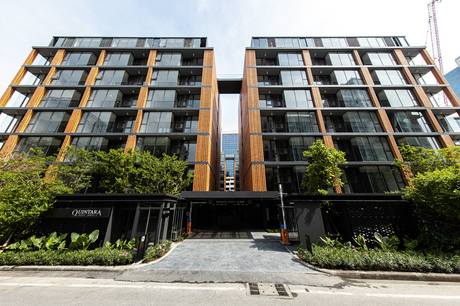 ควินทารา ทรีเฮาส์ สุขุมวิท 42 (Quintara Treehaus Sukhumvit 42) : ภาพที่ 1